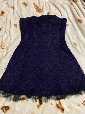 Tripp NYC strapless Purple Dress w/ Black lace and ribbon corset back